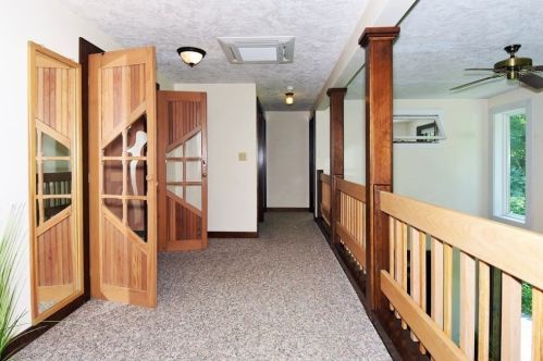 11 Clifford Rd, Southborough MA 01772-1502 exterior