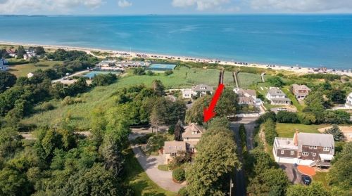 121 Warren Ave, Plymouth MA 02360-2427 exterior