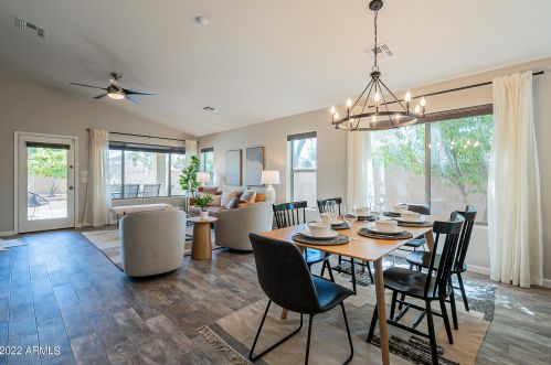 2728 Alameda Rd, Phoenix AZ  85024-6223 exterior