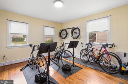 12 Beech Pl, West Deptford NJ 08096-3312 exterior