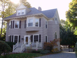 69 Columbus St, Newton, MA 02461-1437