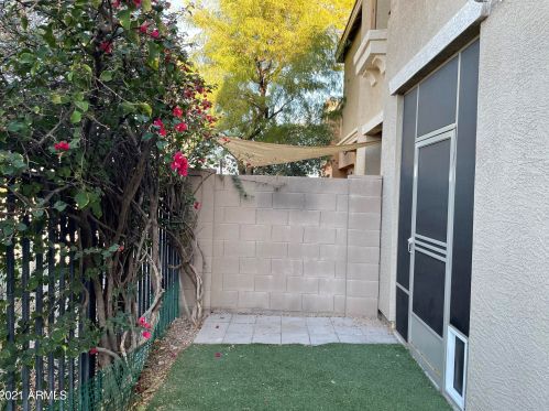 3060 Dunbar Dr, Phoenix AZ 85041-6349 exterior