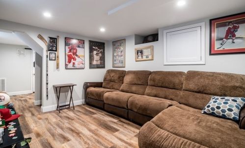 98 Bay Vw Ave, Quincy MA 02169-3101 exterior