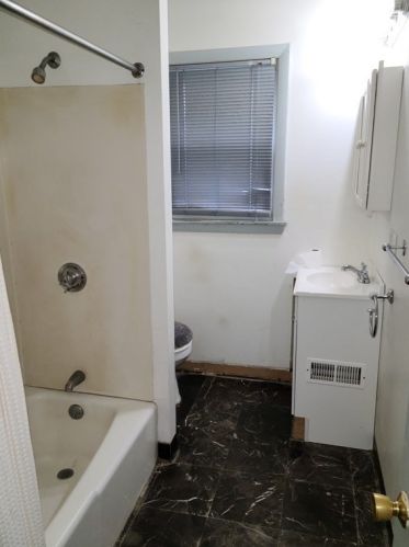 61 Hall St, Fall River MA 02724-2642 exterior