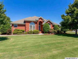 150 Whippoorwill Dr, Huntsville, AL 35811-8884