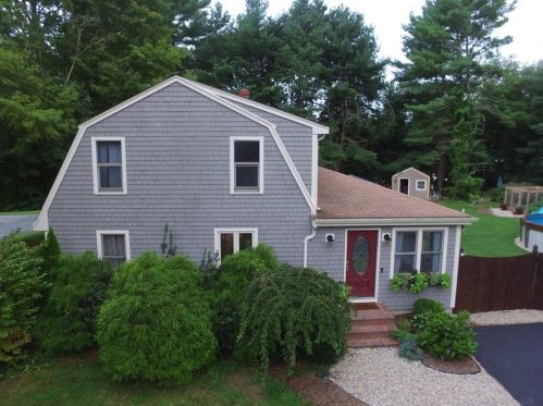 884 Auburn St, East Bridgewater, MA 02324-3410