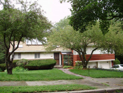 97 Bound Brook Rd, Newton, MA 02461-2014