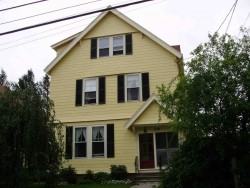 28 Ash St, Newton, MA 02466-1819