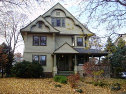 11 Copley St, Newton, MA 02458-2204