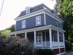 1426 Washington St, Newton, MA 02465-2019