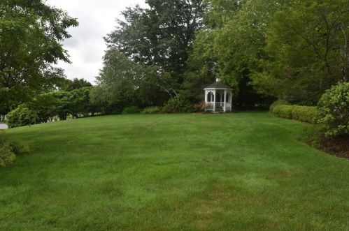 6 Baxter Dr, Worcester, MA 01612-1275