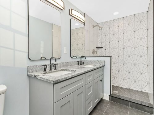 13 Winn Valley Dr, Burlington MA  01803-4726 exterior