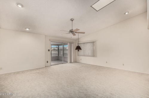 11420 Ahwatukee Dr, Phoenix AZ 85044-3102 exterior