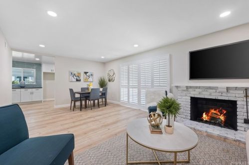 15541 Woodcrest Dr, Whittier CA  90604-3238 exterior