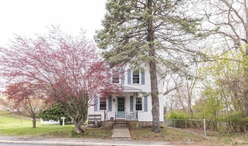 48 Waverly St, Taunton MA  02780-1447 exterior