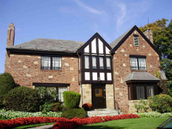 4 Overlook Park, Newton, MA 02459-1344