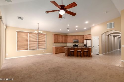 2128 Bowker St, Phoenix AZ 85040-3480 exterior