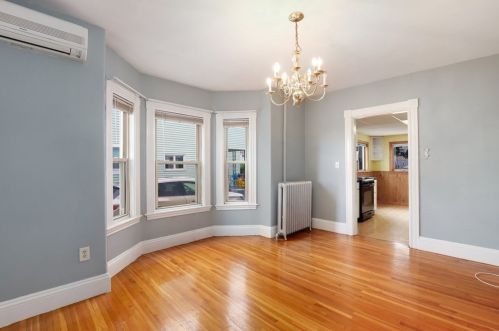 44 Florence St, Everett MA 02149-4841 exterior