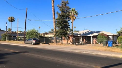 5321 17 Ave, Phoenix AZ 85085-6300 exterior