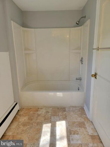 22 Barber Ave, West Deptford NJ  08096-2414 exterior