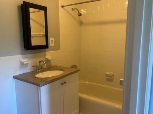 91 Washington St, Quincy MA 02169-5320 exterior