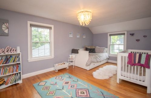 51 East St, South Hadley MA  01075-2115 exterior