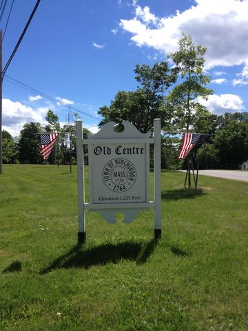 4 Old County Rd, Winchendon MA  01475-2109 exterior