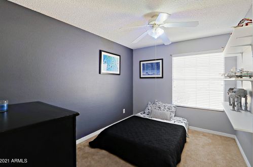 20802 16 Dr, Phoenix AZ 85015-2017 exterior