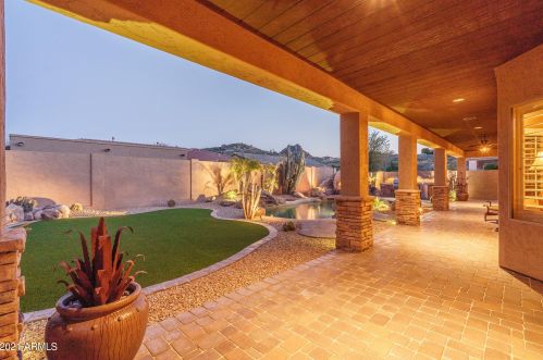 27417 60 Ln, Phoenix AZ 85035-4824 exterior