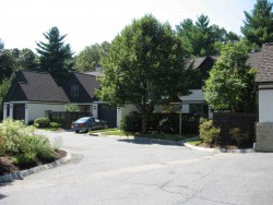 233 Nahanton St, Newton MA  02459-2909 exterior