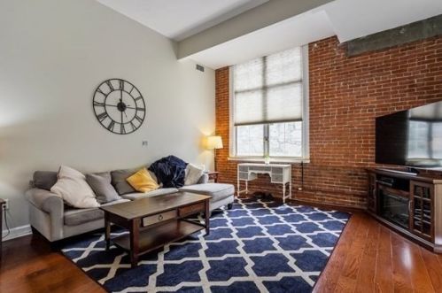 3 Stone Mill Dr, Dedham MA 02026-2900 exterior