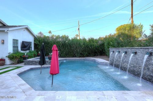 4535 39 St, Phoenix AZ 85008-3018 exterior