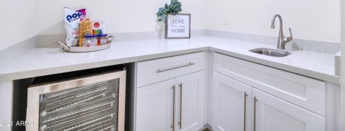 3753 Andora Dr, Phoenix AZ  85032-6611 exterior