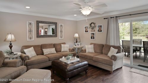 5 Mt Olive Ln, Jackson Twp NJ 08527-4835 exterior