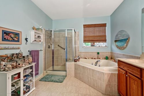 18 Nottingham Way, Jackson Twp NJ 08527-4374 exterior