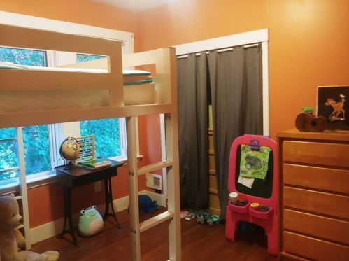 233 Essex Ave, Gloucester MA 01930-4927 exterior