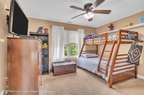 21 Tuscany Dr, Jackson Twp NJ 08527-3168 exterior