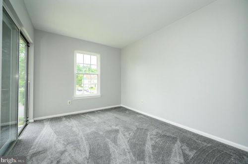 108 Steeplechase Ct, West Deptford NJ 08096-6816 exterior