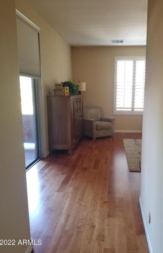 5122 34 Way, Phoenix AZ 85018-1548 exterior