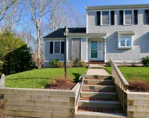 51 Carlson Ln, Falmouth MA  02540-2500 exterior