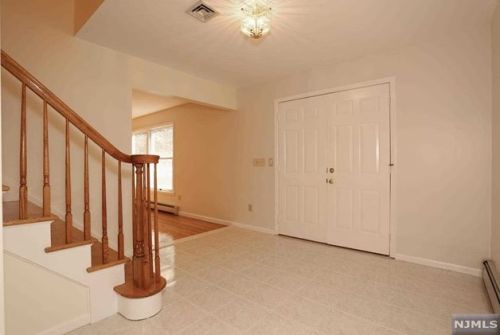 401 11th St, Cresskill NJ  07626-1311 exterior