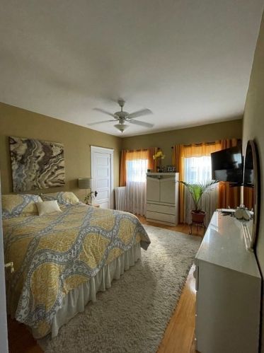 73 Harlem St, Worcester MA 01610-2161 exterior