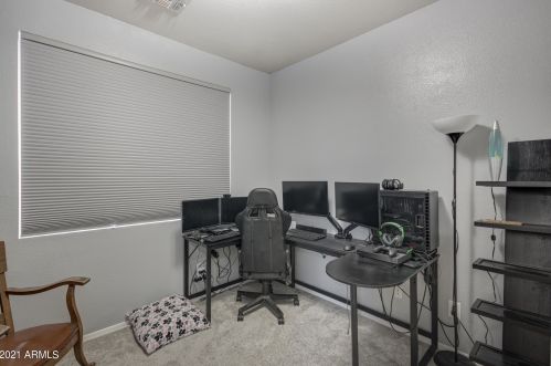 7429 19th St, Phoenix AZ  85042-5795 exterior