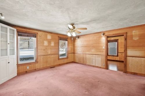 152 Highland Ave, Royalston MA 01331-2427 exterior