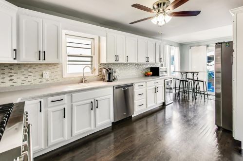 3325 Kenilworth Ave, Forest View IL 60402-1661 exterior