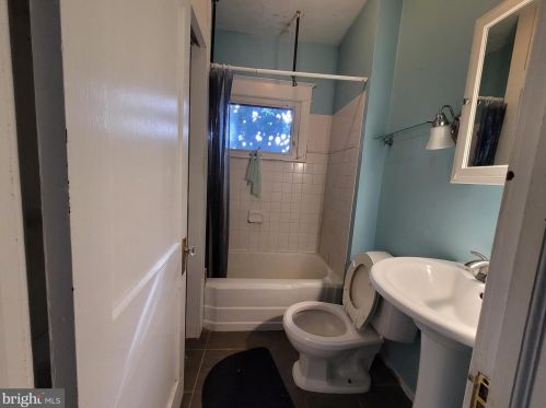 112 Jackson St, West Deptford NJ  08096-2353 exterior