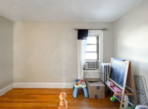 11 Cannell Pl, Everett MA 02149-4629 exterior