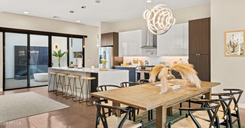 6846 13th Pl, Phoenix AZ  85014-1120 exterior