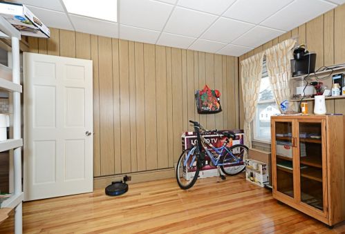 31 Benedict Rd, Worcester MA 01604-1814 exterior