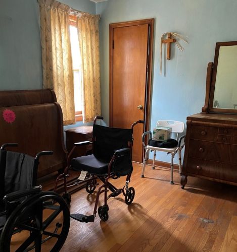 4138 Maple Ave, Forest View IL 60402-4239 exterior